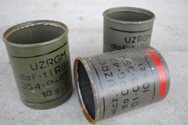 Metal can from UZRGM fuses