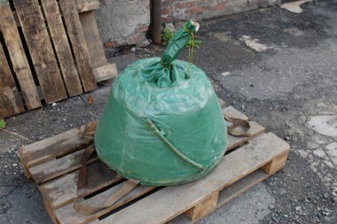 Container for water 100L